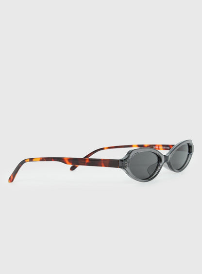 Drifted Dawn Sunglasses Grey / Tort
