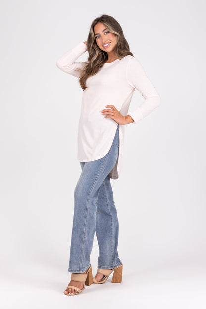 No Frills Women's Classic Curve Hem Long Sleeve Top