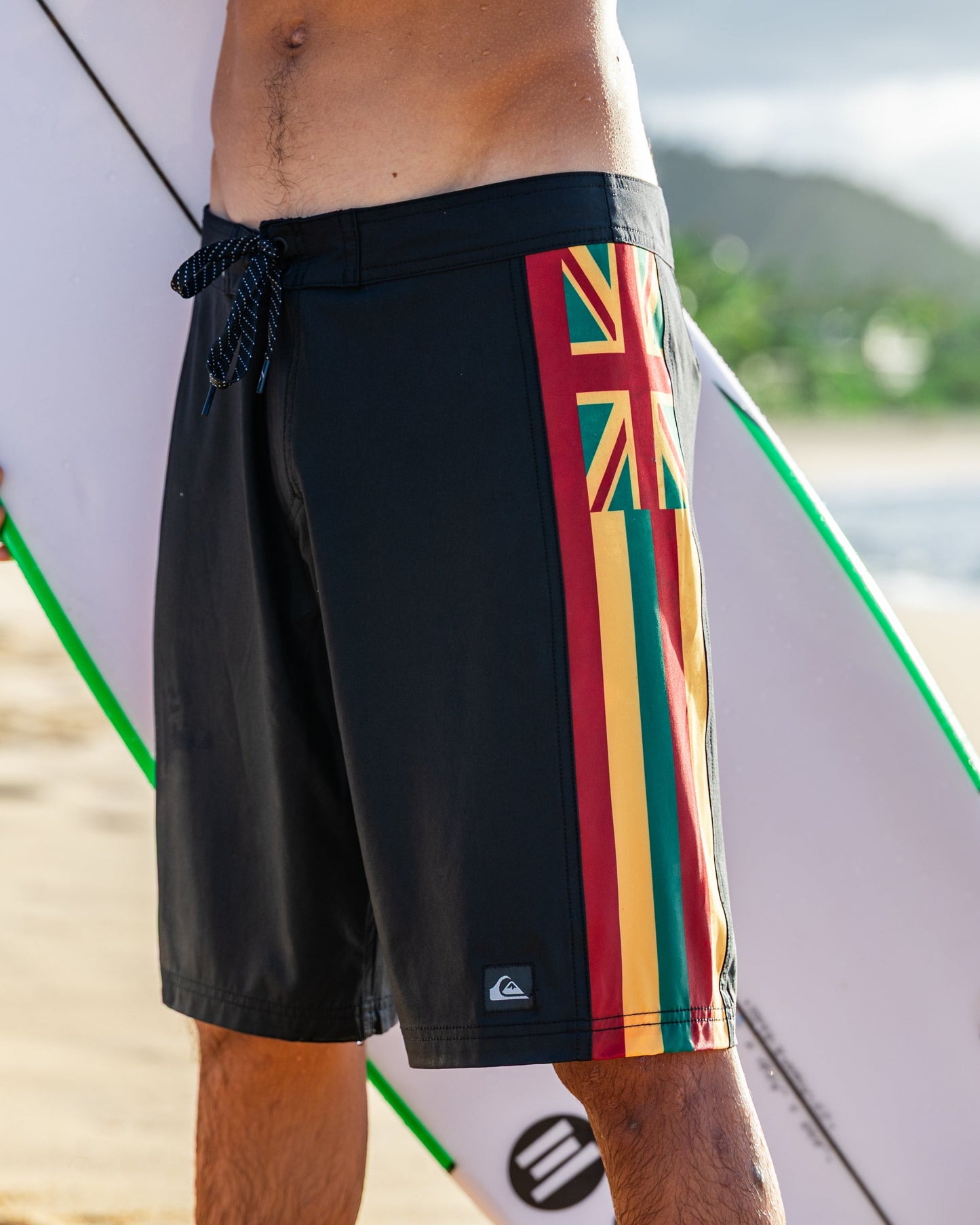 Hawaii Trades 20" Boardshorts - Black