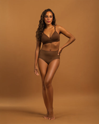 LAYER ZERO SEAMLESS COMFORT NYLON SHAPING BRIEF
