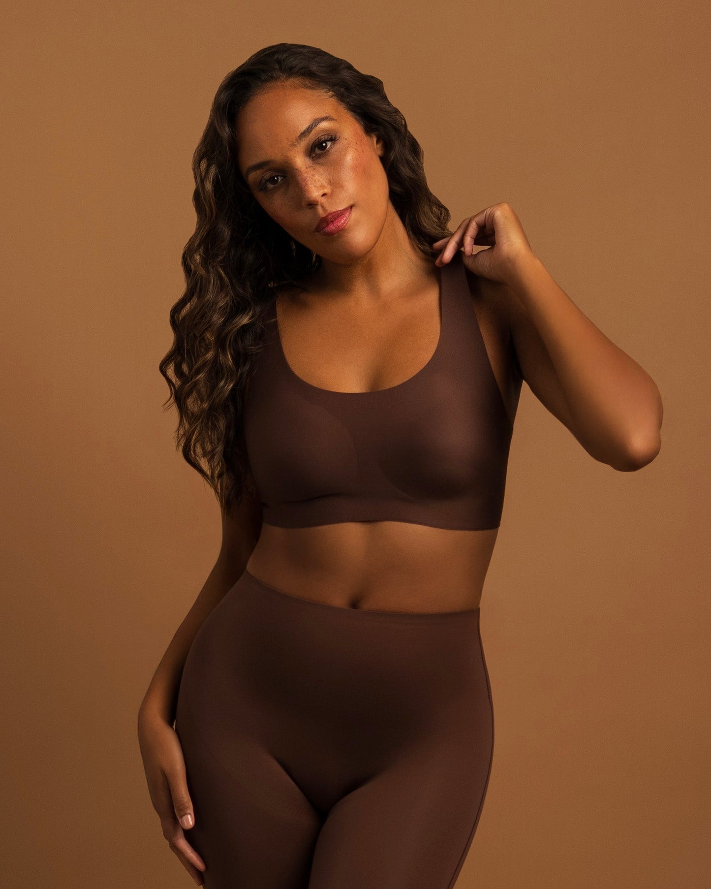 LAYER ZERO SEAMLESS WIRELESS NYLON FULL COVERAGE BRA