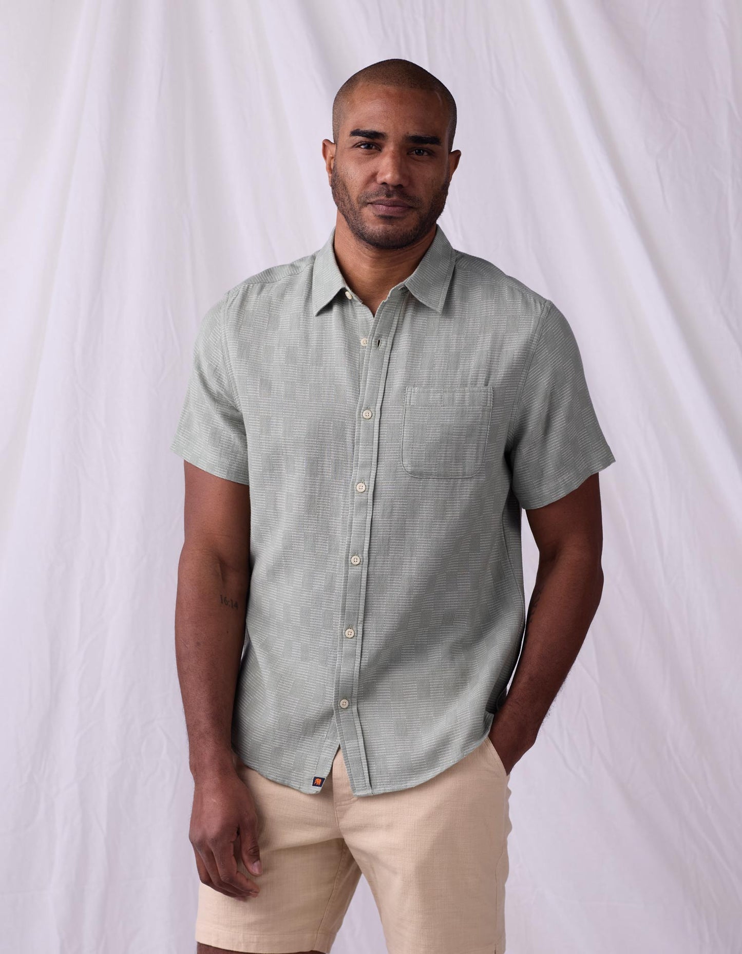 Freshwater Short Sleeve Button Up Shirt in Juniper Check
