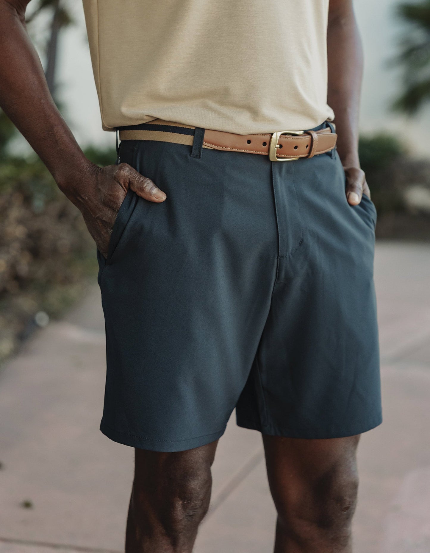 Everyday Hybrid Short in Navy