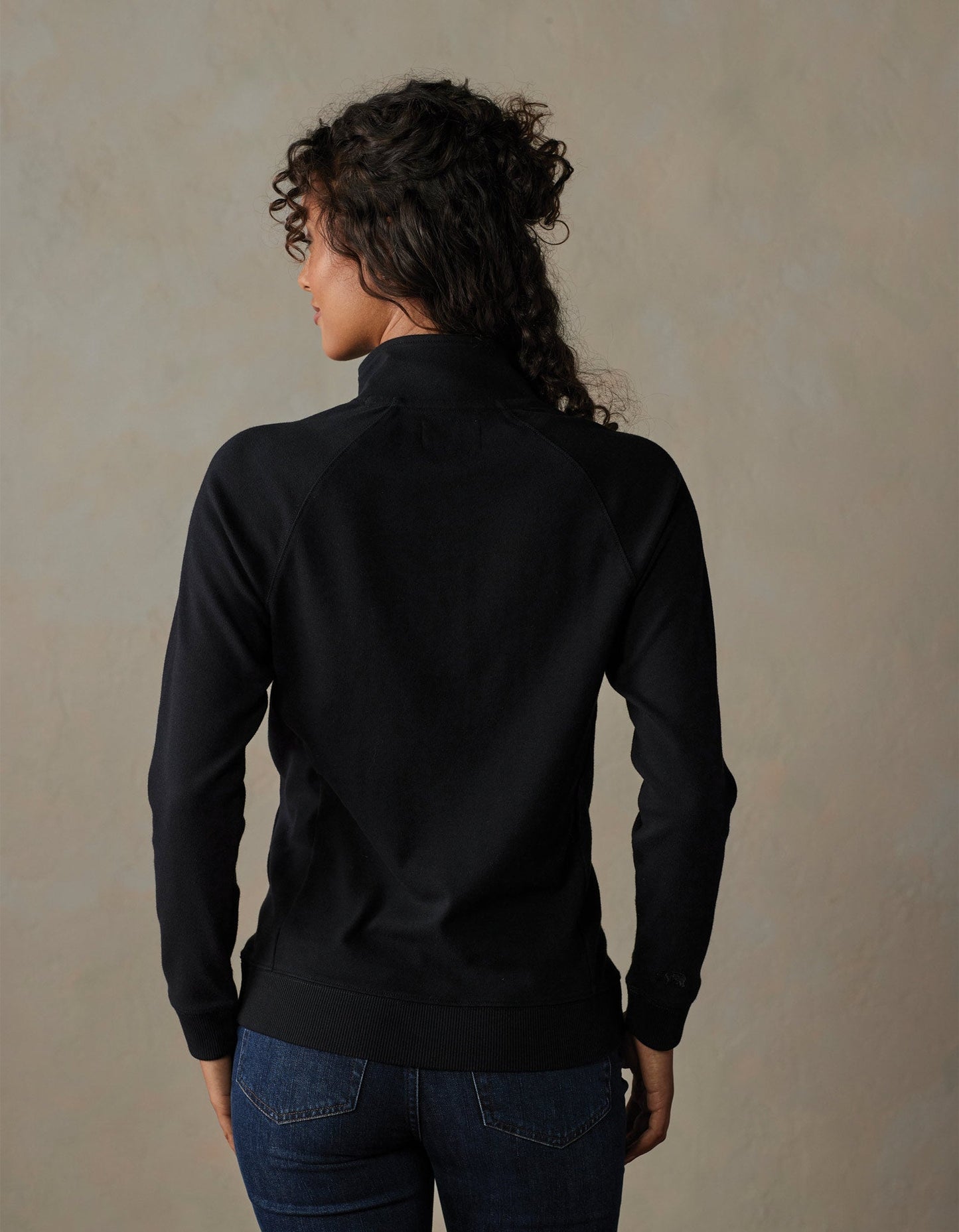 Puremeso Weekend Snap Pullover in Black