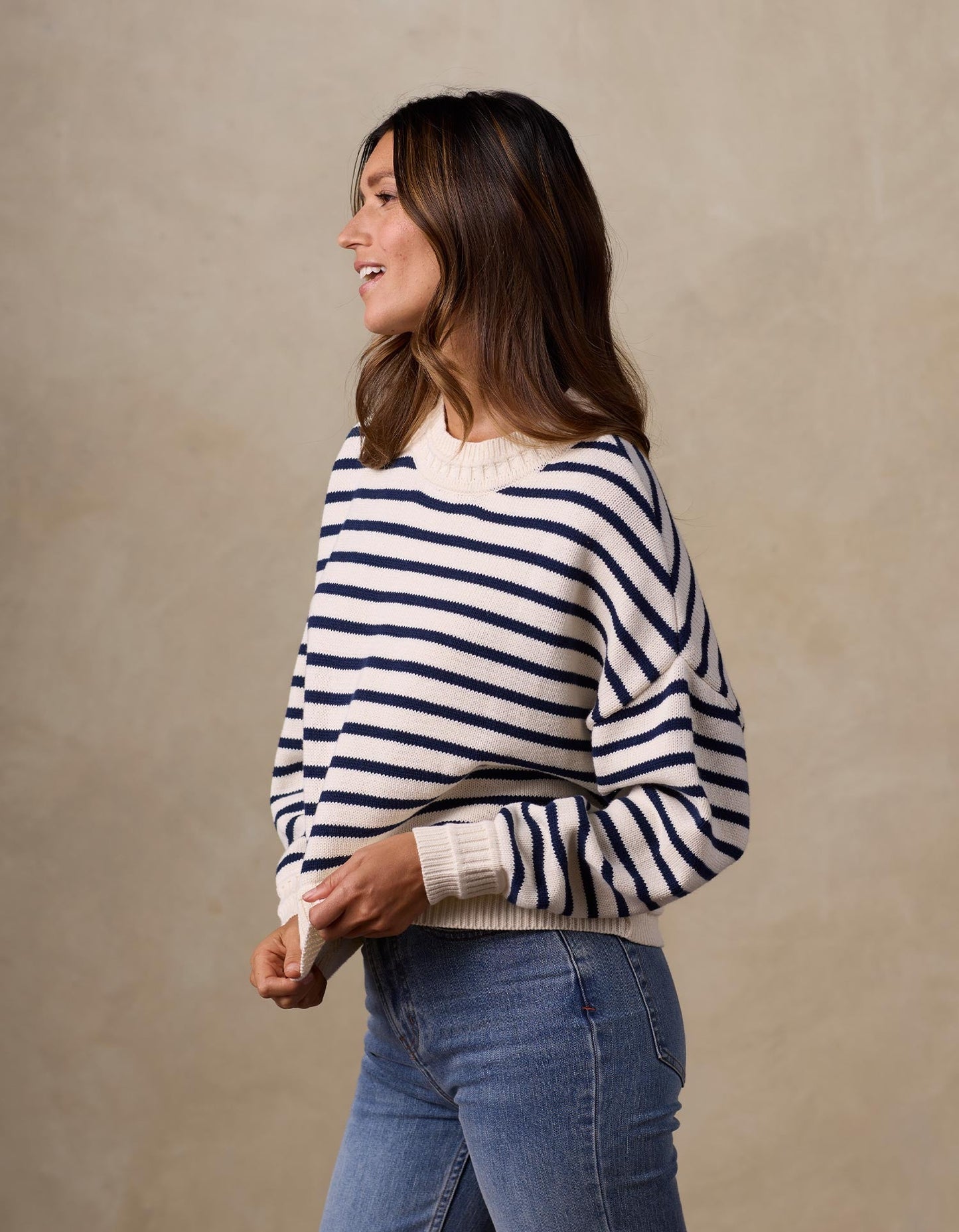 Maritime Crewneck in Cream/Navy