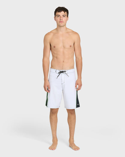 Mercury Gravity 21" Boardshorts - Snow White