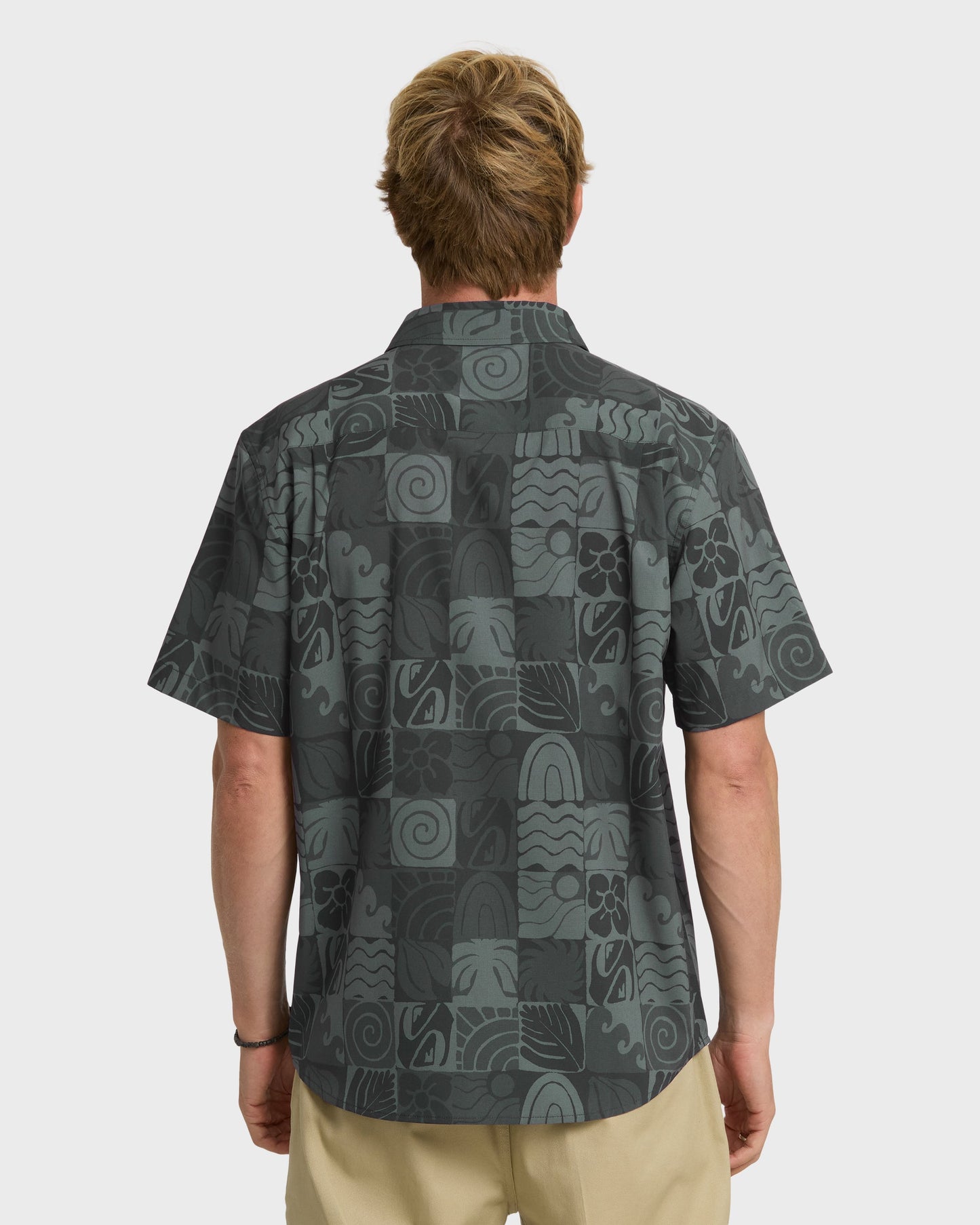 Earth Geo Classic Stretch Short Sleeve Woven Shirt - Phantom