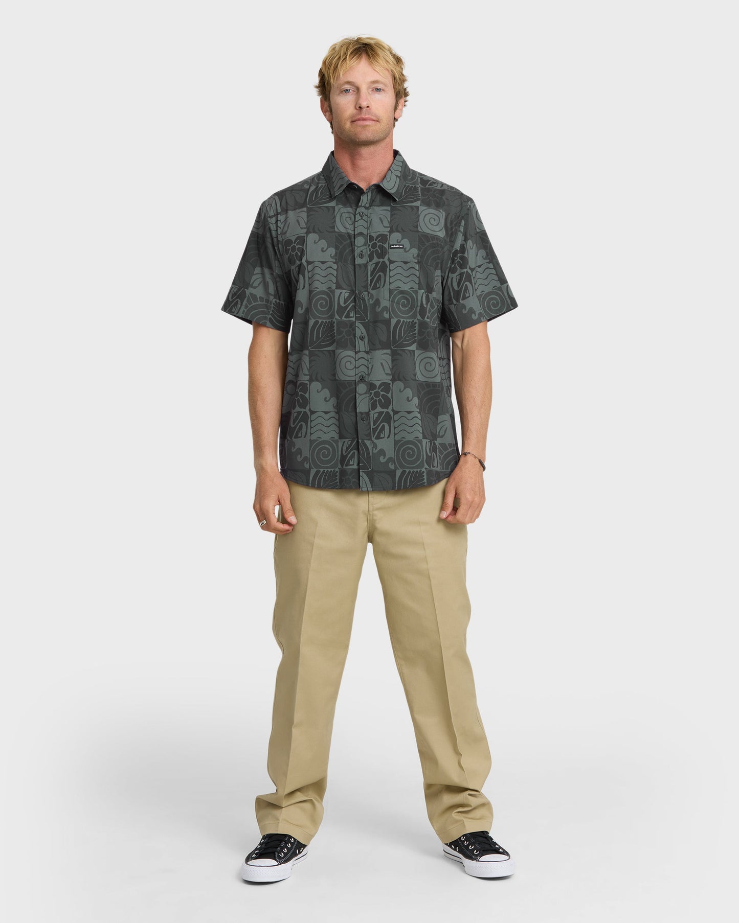 Earth Geo Classic Stretch Short Sleeve Woven Shirt - Phantom