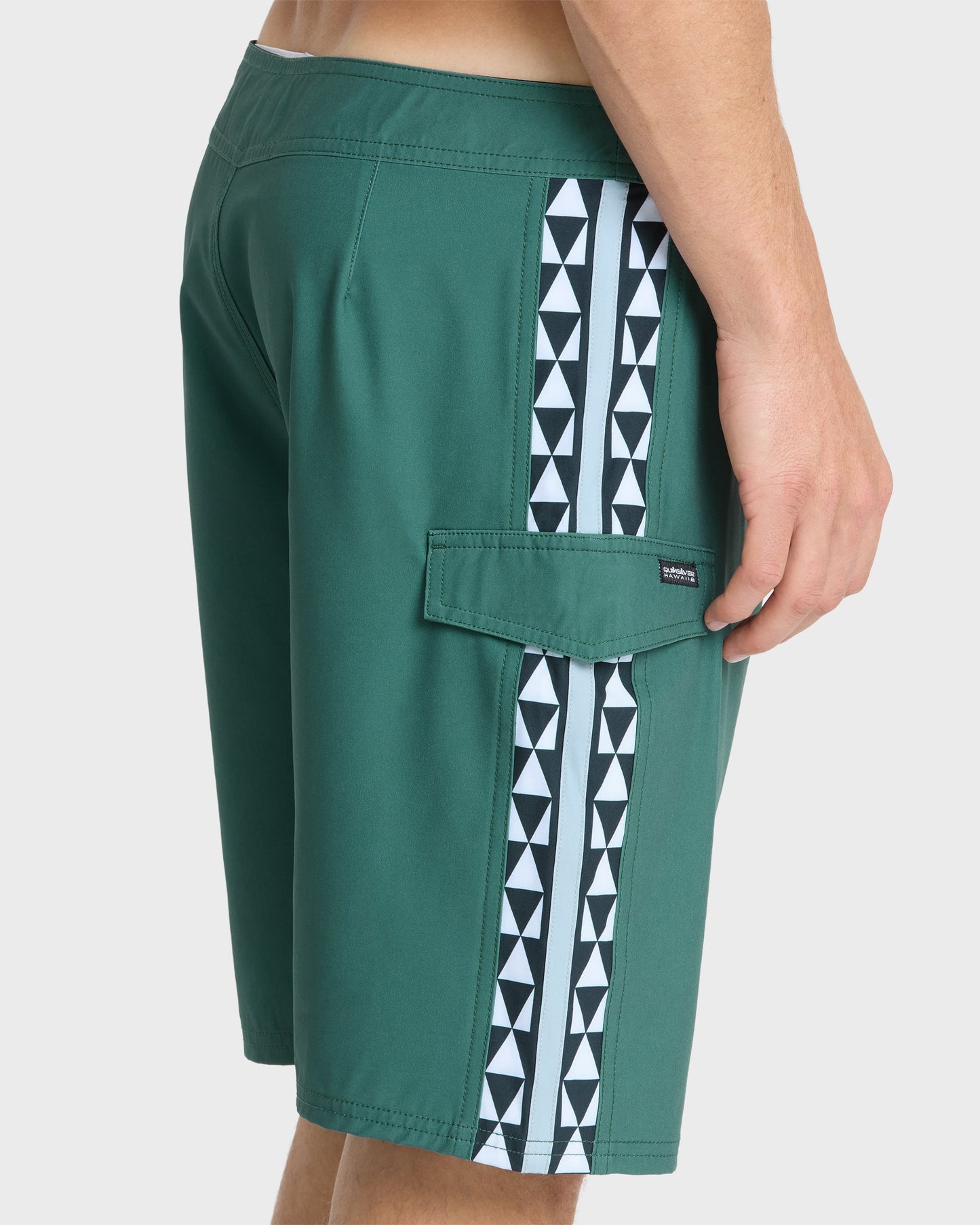 Hawaii Spearhead 20" Boardshorts - Garden Topiary