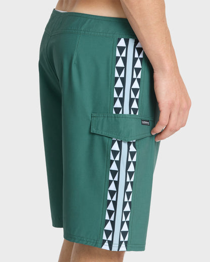 Hawaii Spearhead 20" Boardshorts - Garden Topiary
