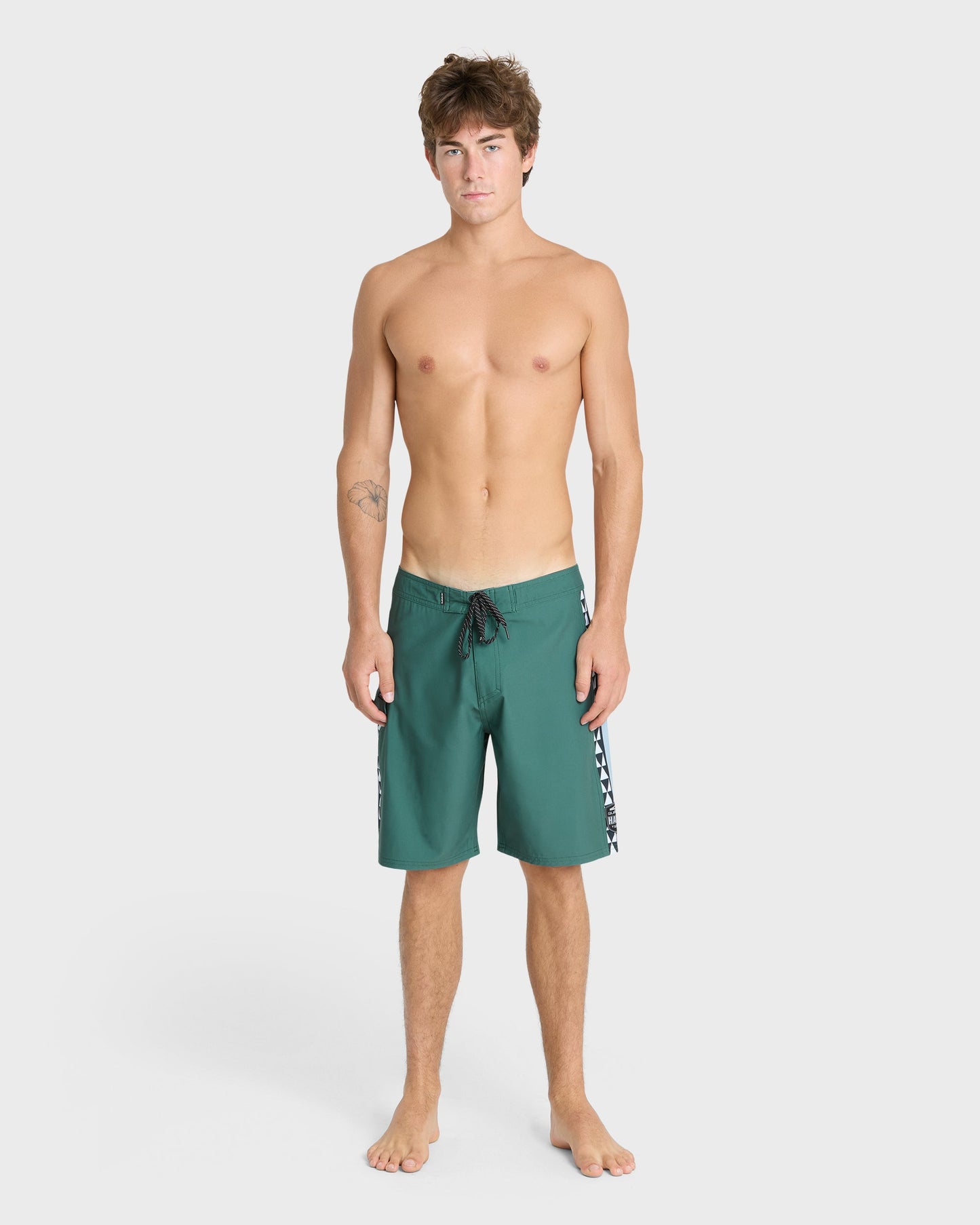 Hawaii Spearhead 20" Boardshorts - Garden Topiary