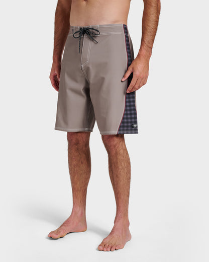 Mercury 99 21" Boardshorts - Elmwood