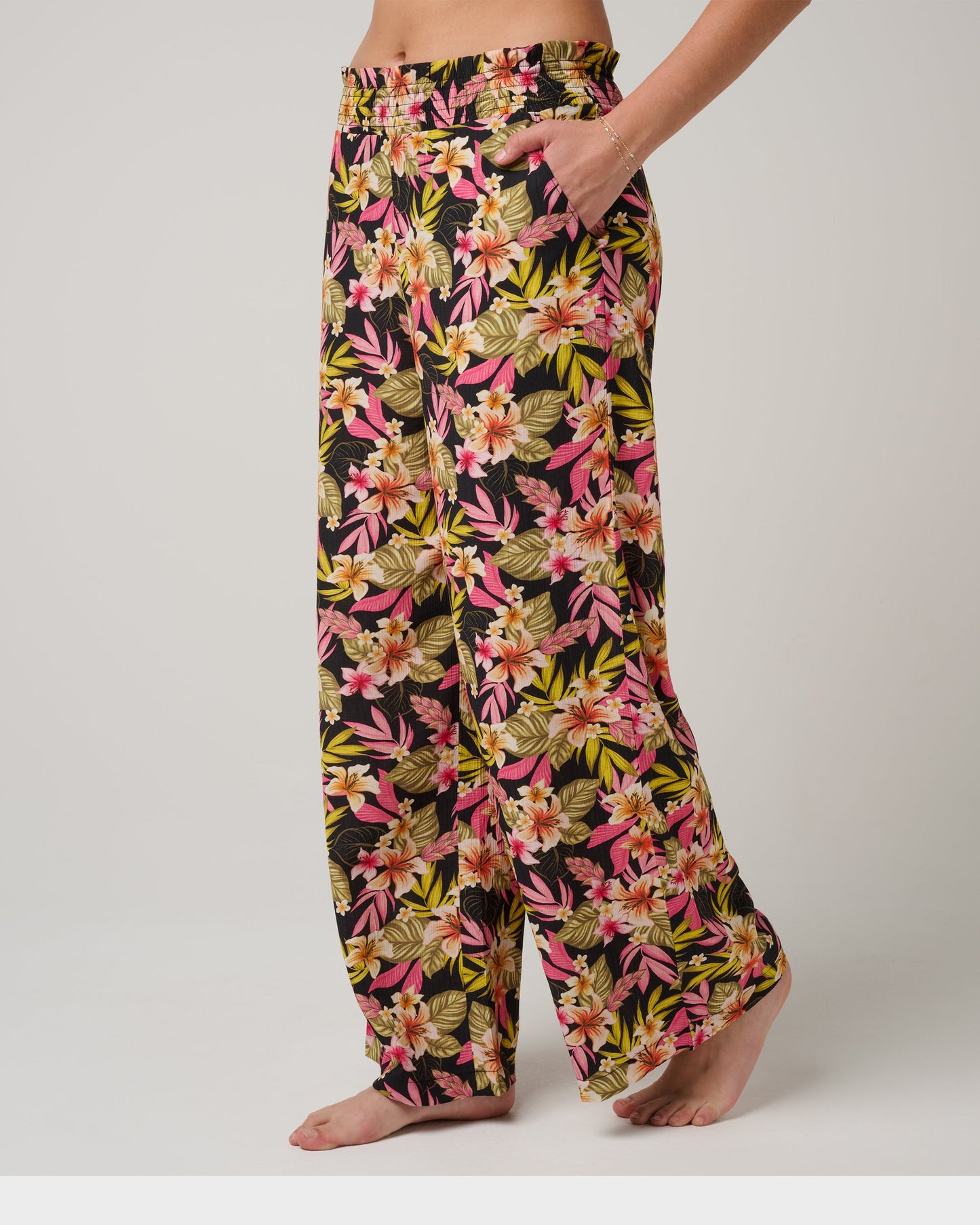 Sun Chaser Maui Vacation Print Pant