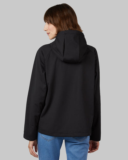 WOMEN’S SOFTSHELL HOODED JACKET