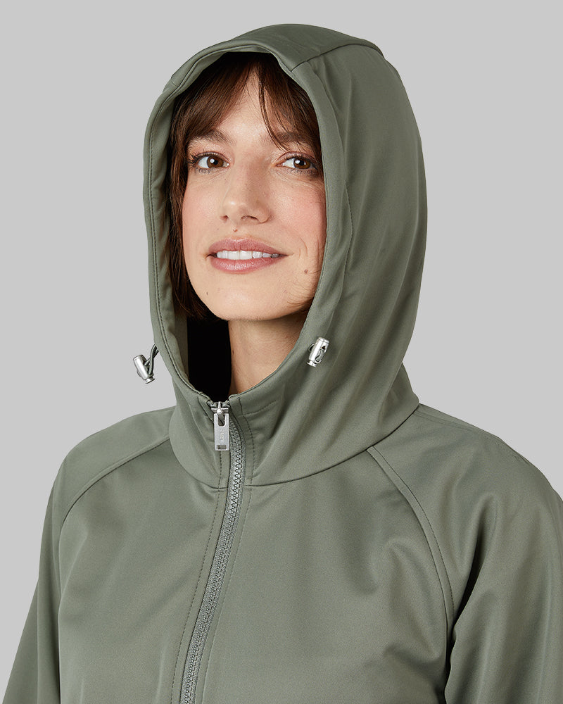 WOMEN’S SOFTSHELL HOODED JACKET