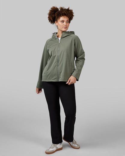 WOMEN’S SOFTSHELL HOODED JACKET