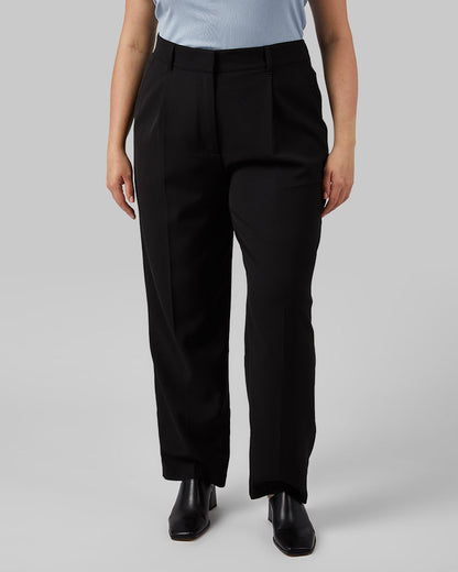 WOMEN'S FEATHERWEIGHT WOVEN ANKLE PANT