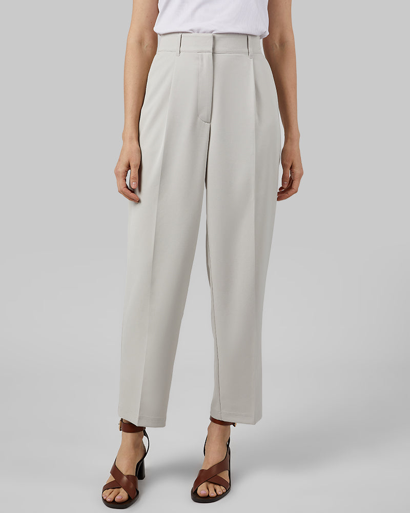 WOMEN'S FEATHERWEIGHT WOVEN ANKLE PANT