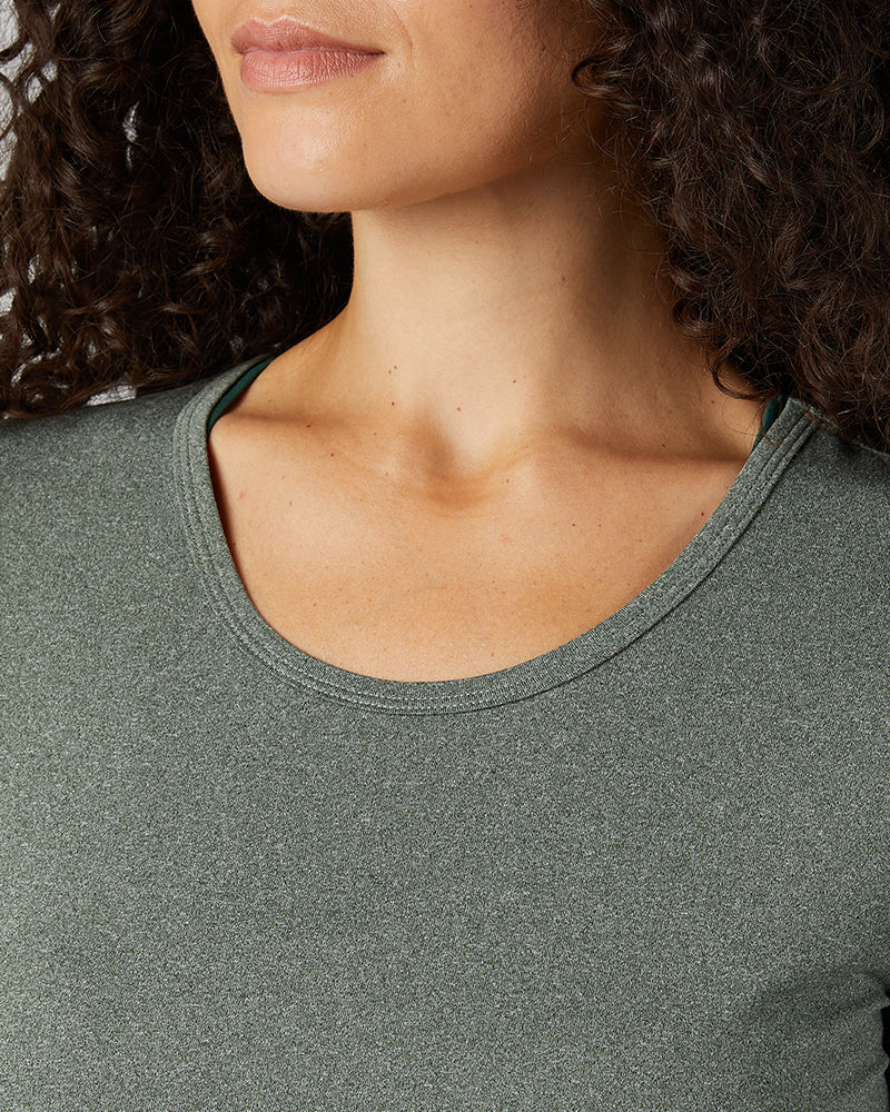 WOMEN'S COOL FITTED T-SHIRT
