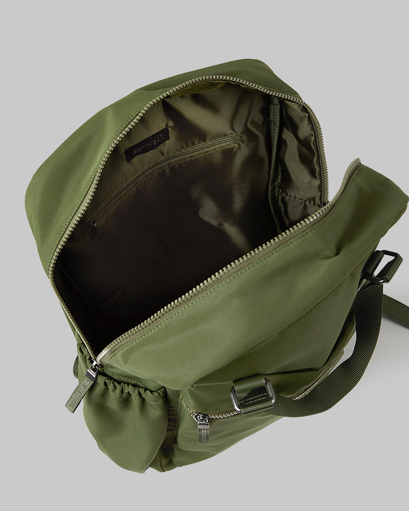 OUTDOOR BACKPACK