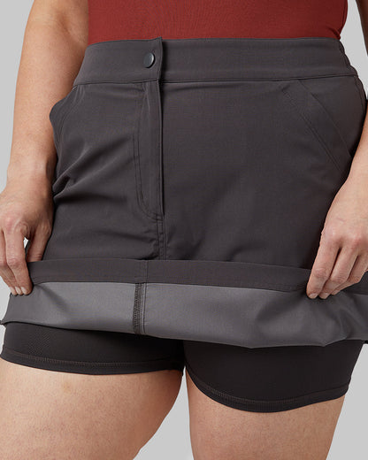 WOMEN'S OUTDOOR CARGO SKORT