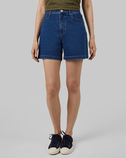 WOMEN'S STRETCH COMFORT JEAN 5-INCH SHORT