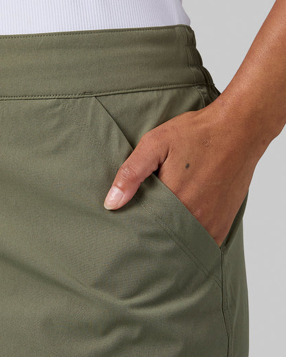 WOMEN'S OUTDOOR CARGO SKORT