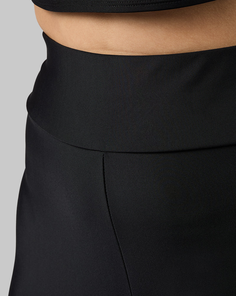 WOMEN'S SWIM SHORT