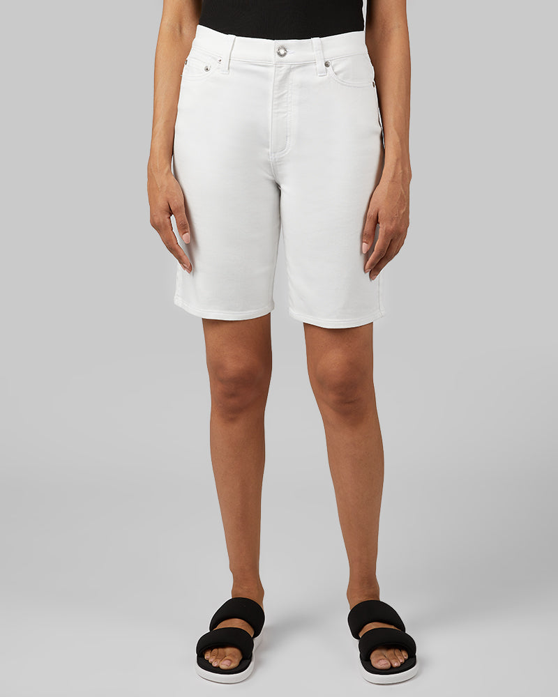 WOMEN'S STRETCH COMFORT JEAN BERMUDA SHORT