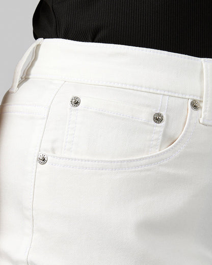 WOMEN'S STRETCH COMFORT JEAN 5-INCH SHORT
