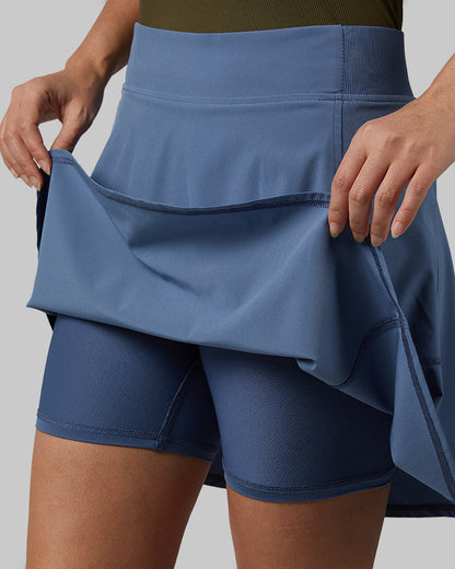 WOMEN'S FLYWEIGHT WOVEN SKORT