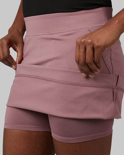 WOMEN'S LUXE STRETCH SKORT