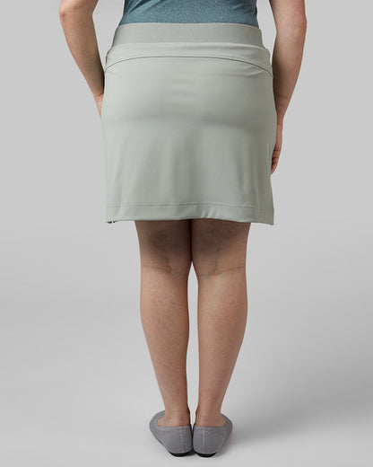WOMEN'S LUXE STRETCH SKORT