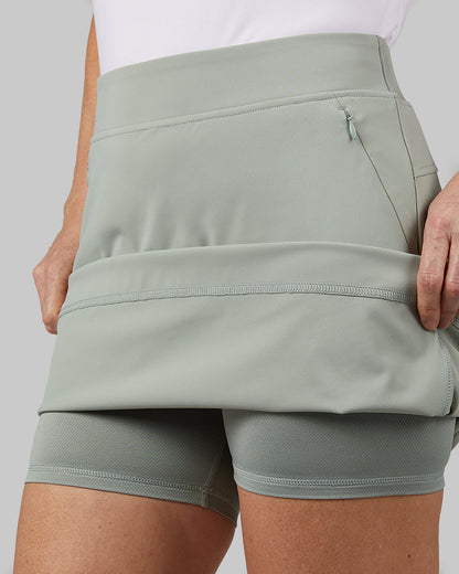 WOMEN'S LUXE STRETCH SKORT