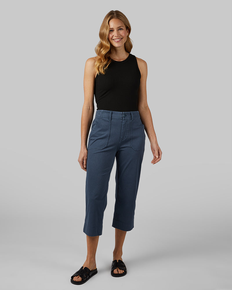 WOMEN'S MINI KNIT TWILL CAPRI