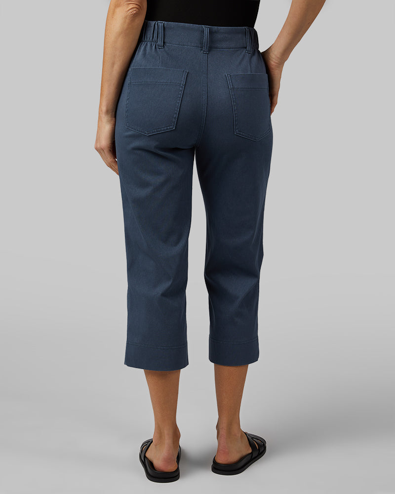 WOMEN'S MINI KNIT TWILL CAPRI