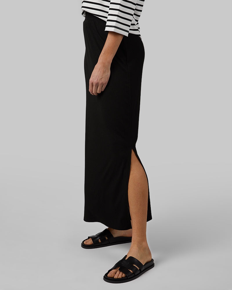 WOMEN'S SOFT RIB MAXI SKIRT