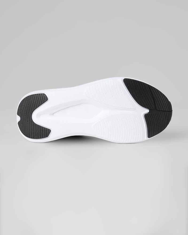 WOMEN'S CLOUD SNEAKERS