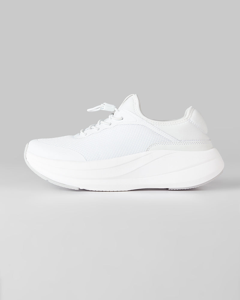 WOMEN'S CLOUD SNEAKERS