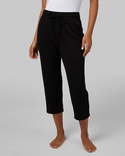 WOMEN'S STUDIO TECH CAPRI
