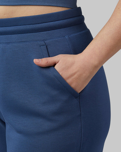 WOMEN'S STUDIO TECH CAPRI