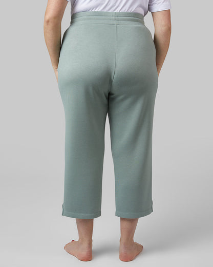 WOMEN'S STUDIO TECH CAPRI