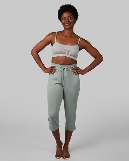 WOMEN'S STUDIO TECH CAPRI