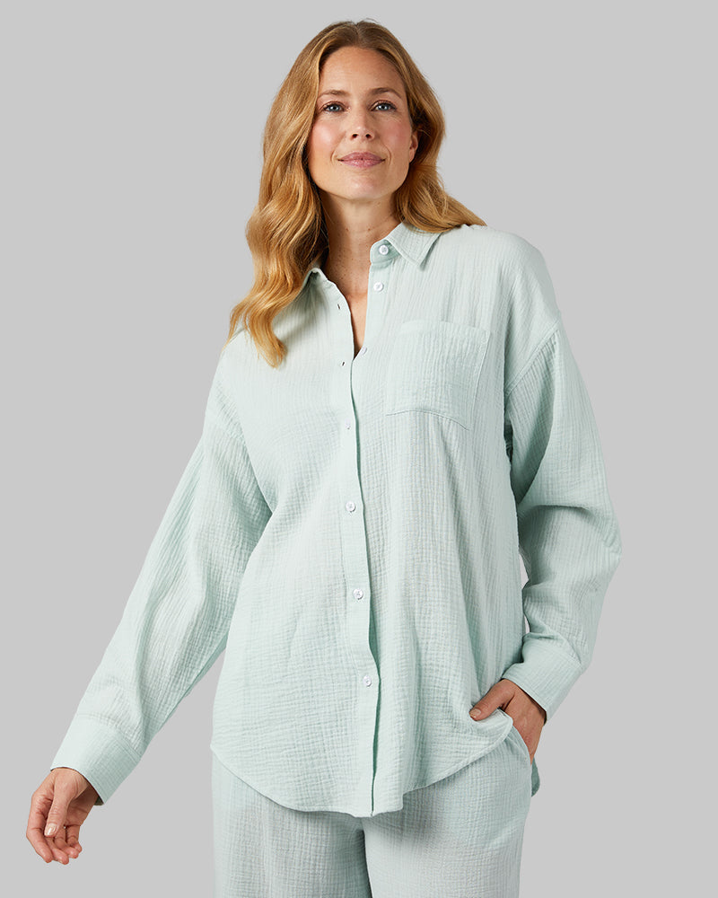 WOMEN'S SOFT GAUZE OVERSIZED LONG SLEEVE BUTTON-UP