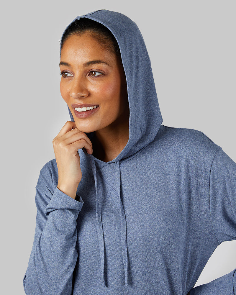 WOMEN'S COOL LONG SLEEVE HOODED T-SHIRT
