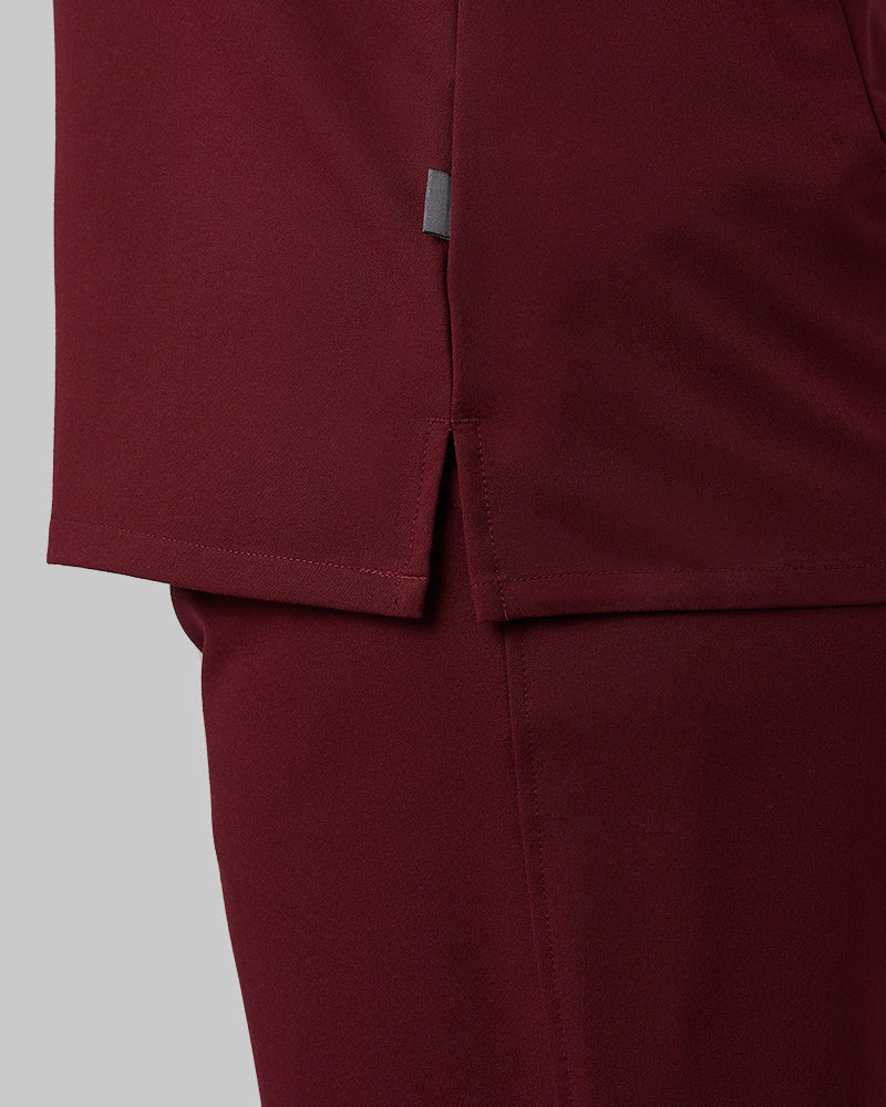 WOMEN'S CHEST POCKET V-NECK SCRUB TOP