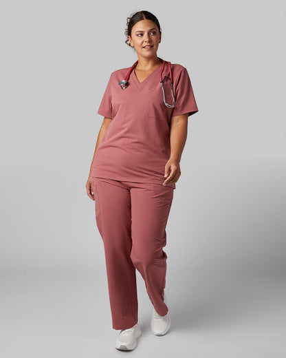 WOMEN'S CHEST POCKET V-NECK SCRUB TOP