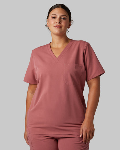 WOMEN'S CHEST POCKET V-NECK SCRUB TOP