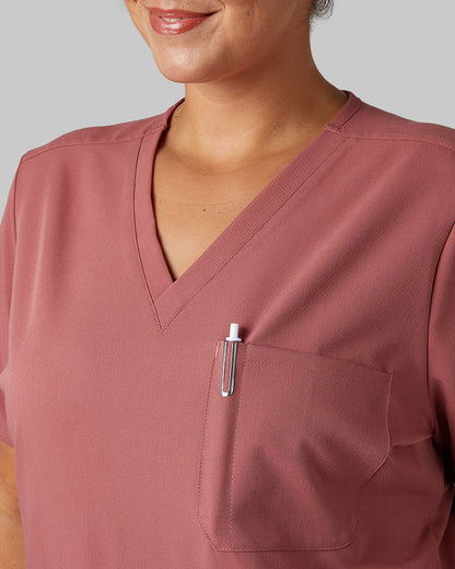 WOMEN'S CHEST POCKET V-NECK SCRUB TOP