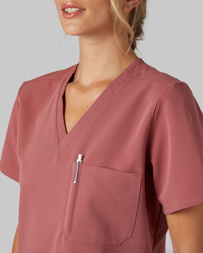 WOMEN'S CHEST POCKET V-NECK SCRUB TOP